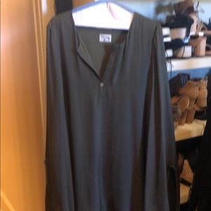 Tunic olive green one button